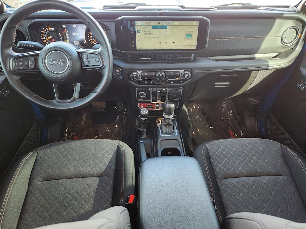 Thumbnail: 2024 Jeep Gladiator - 2