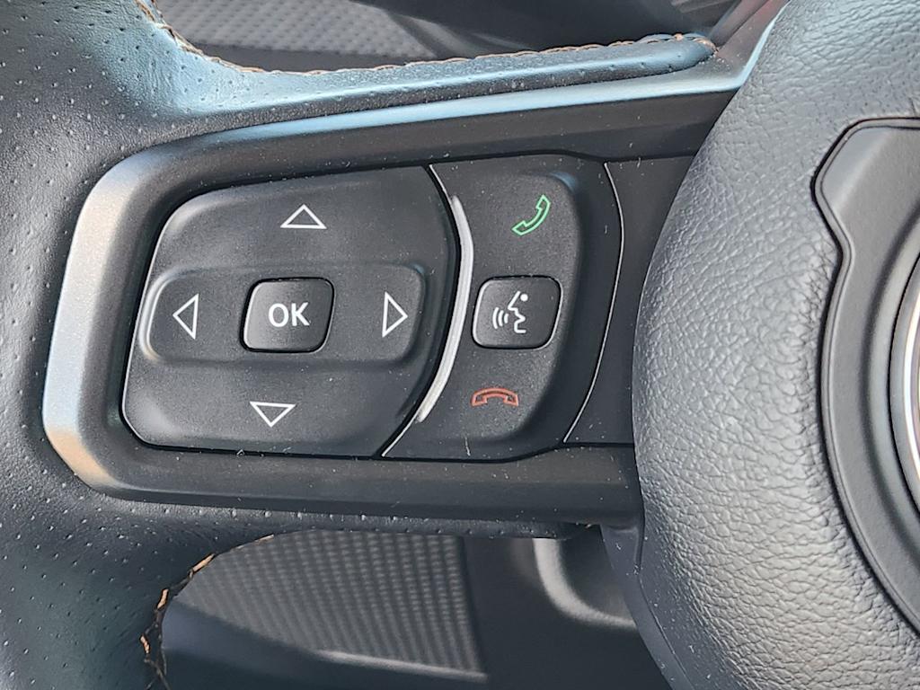 Thumbnail: 2024 Jeep Gladiator - 25