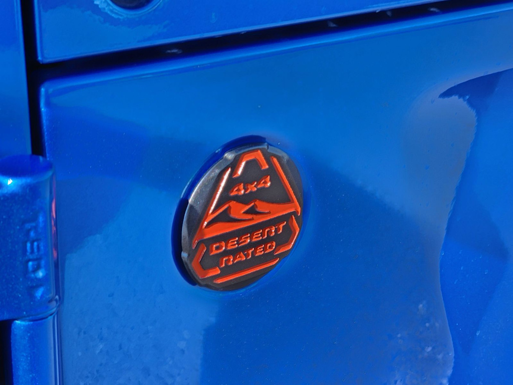 Thumbnail: 2024 Jeep Gladiator - 21