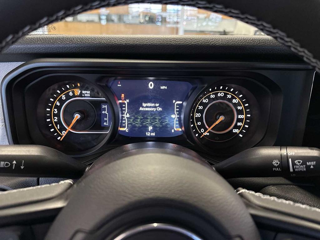 Thumbnail: 2025 Jeep Gladiator - 15