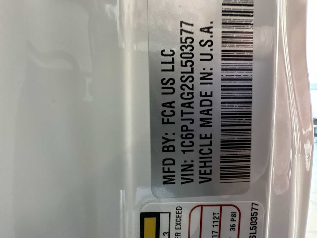 Thumbnail: 2025 Jeep Gladiator - 18