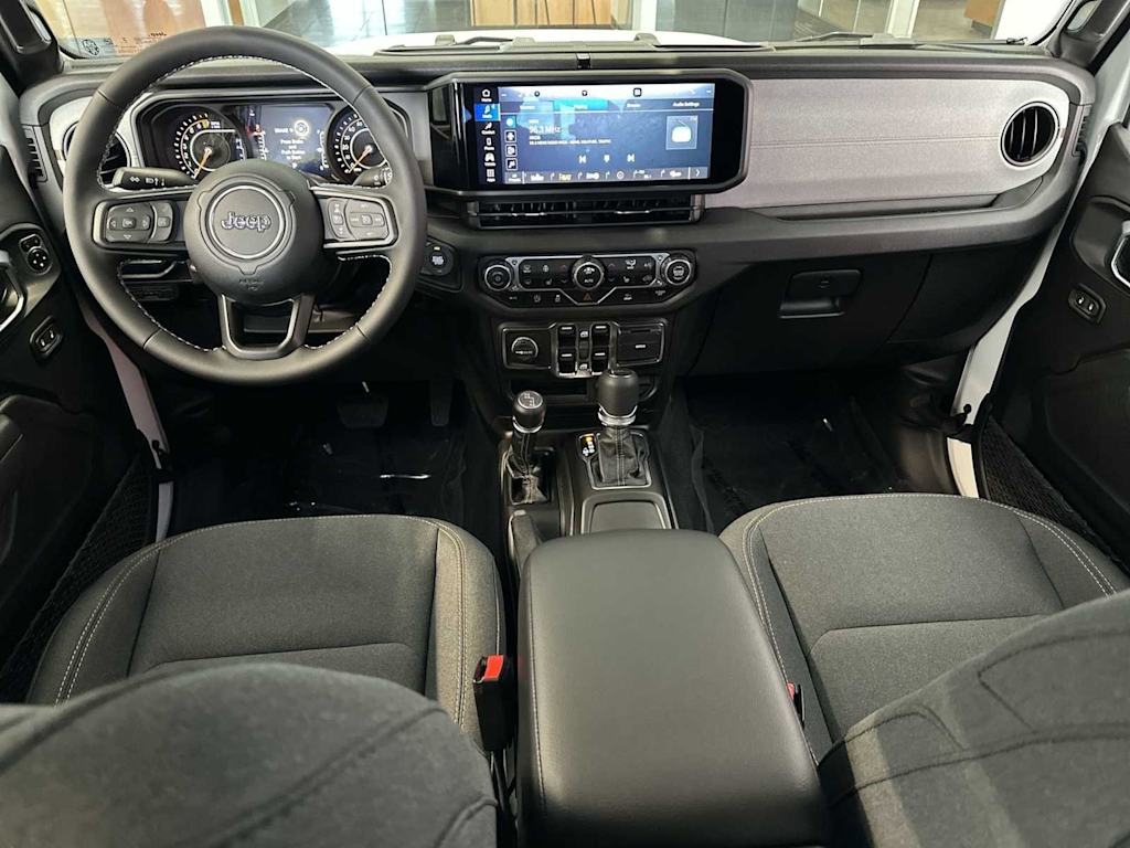 Thumbnail: 2025 Jeep Gladiator - 2