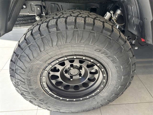 Thumbnail: 2025 Jeep Gladiator - 8