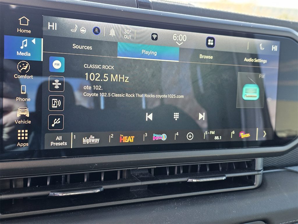 Thumbnail: 2025 Jeep Gladiator - 13