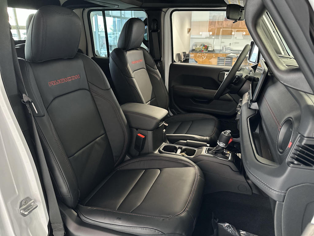 2025 Jeep Gladiator Rubicon 11