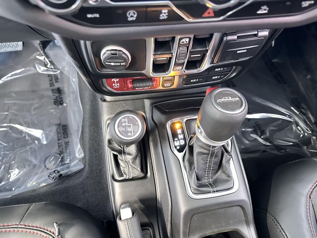 2025 Jeep Gladiator Rubicon 15