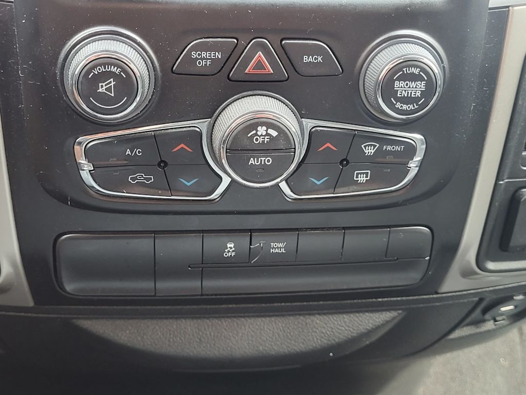 Thumbnail: 2019 RAM 1500 - 29