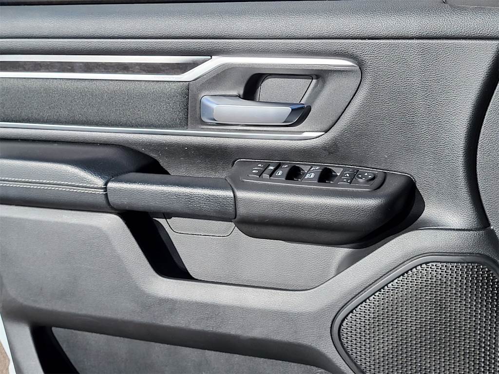 Thumbnail: 2022 RAM 1500 - 23