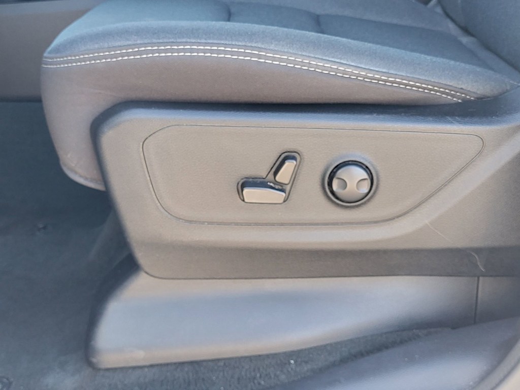 Thumbnail: 2024 RAM 1500 - 19