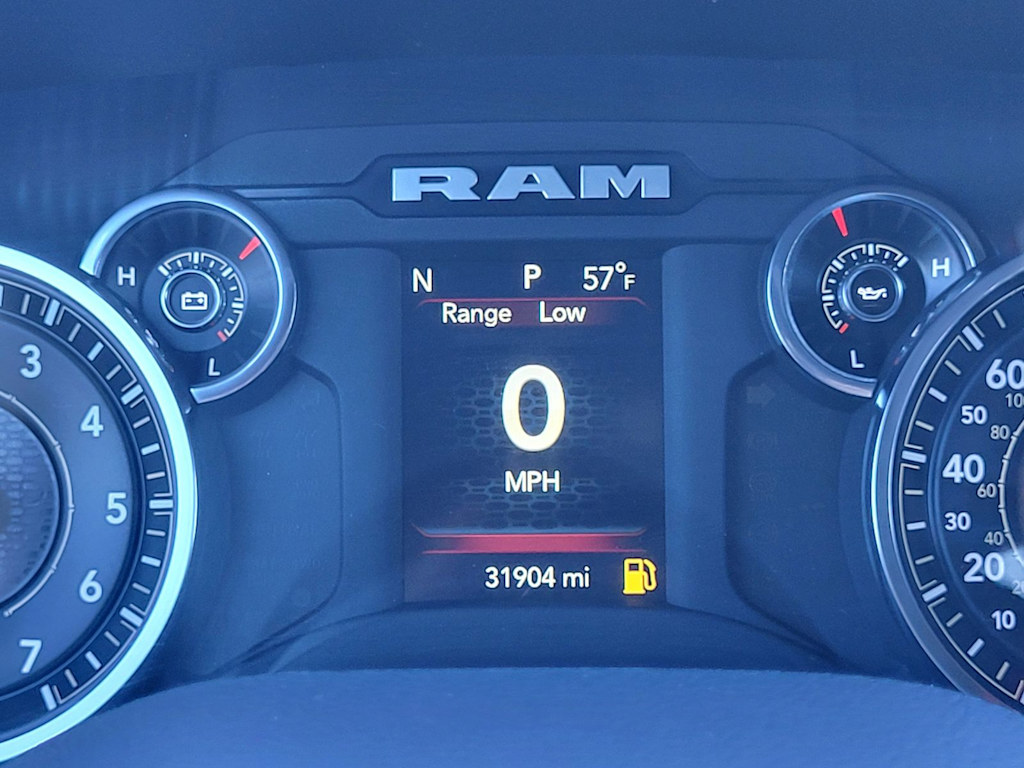 Thumbnail: 2024 RAM 1500 - 10