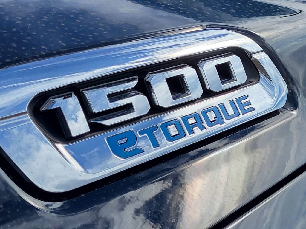 Thumbnail: 2025 RAM 1500 - 29