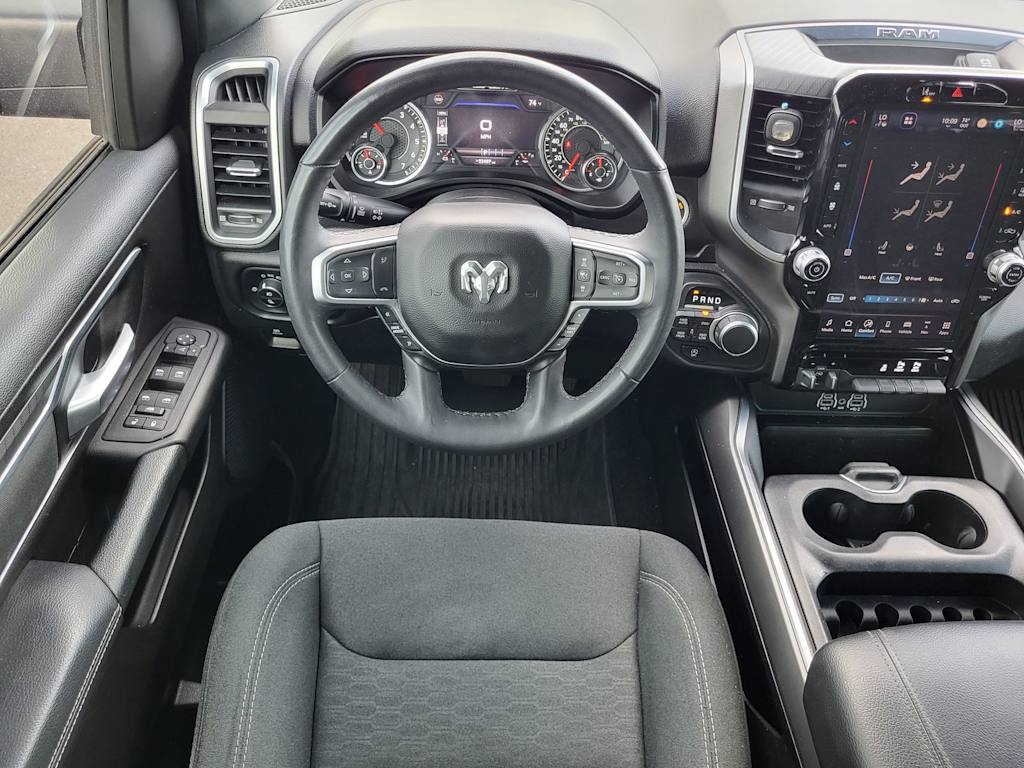 Thumbnail: 2025 RAM 1500 - 2