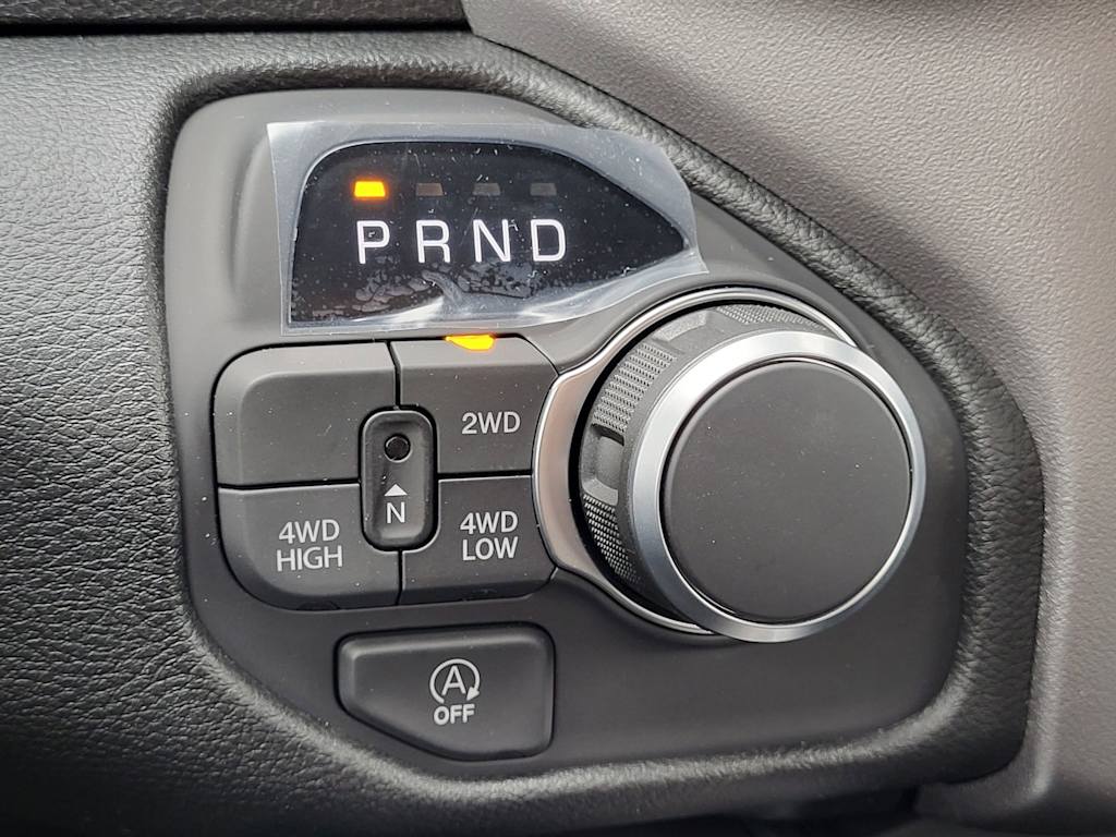 Thumbnail: 2026 RAM 1500 - 21