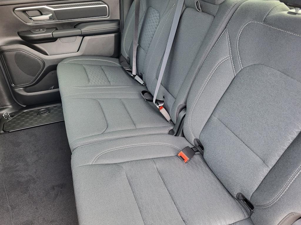 Thumbnail: 2026 RAM 1500 - 8