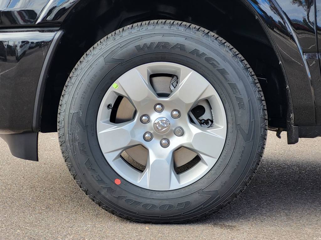 Thumbnail: 2026 RAM 1500 - 15