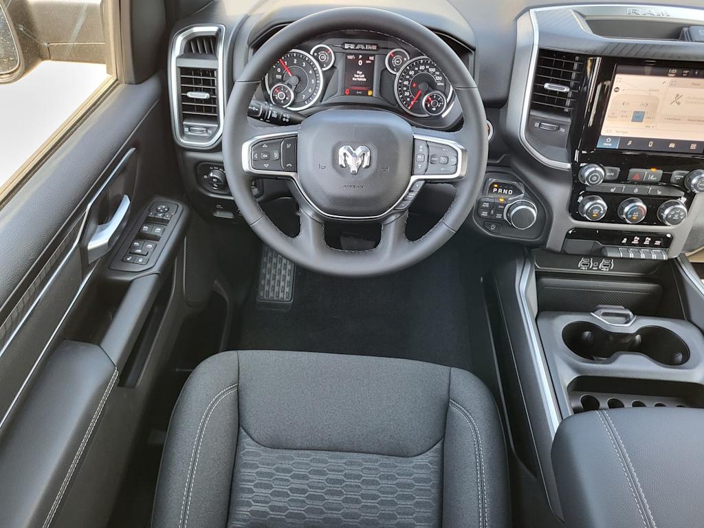 Thumbnail: 2026 RAM 1500 - 2
