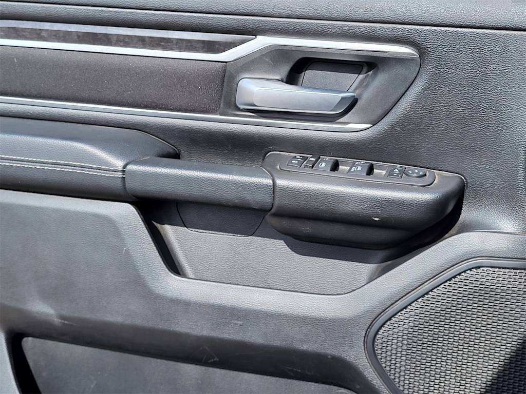 Thumbnail: 2023 RAM 1500 - 26