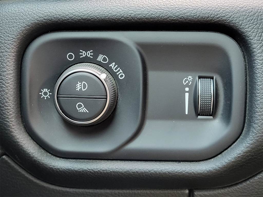 Thumbnail: 2023 RAM 1500 - 25