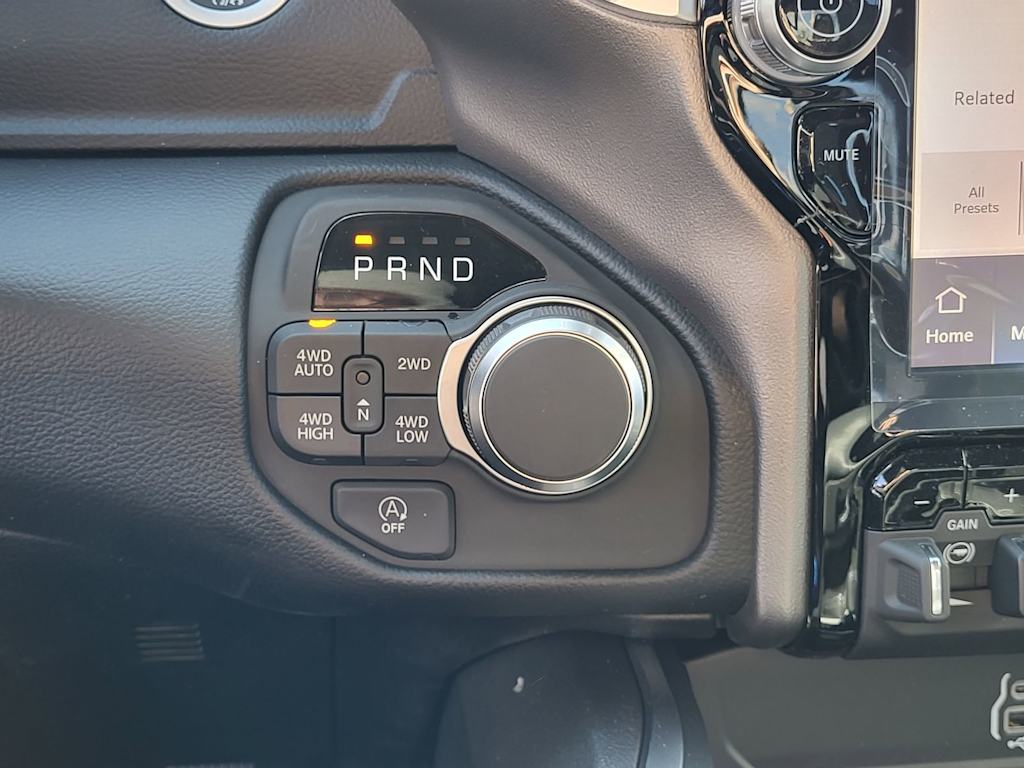 Thumbnail: 2026 RAM 1500 - 19