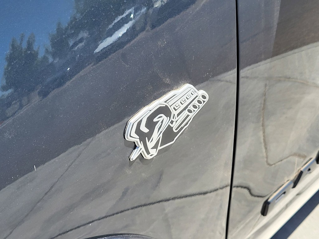 Thumbnail: 2026 RAM 1500 - 5