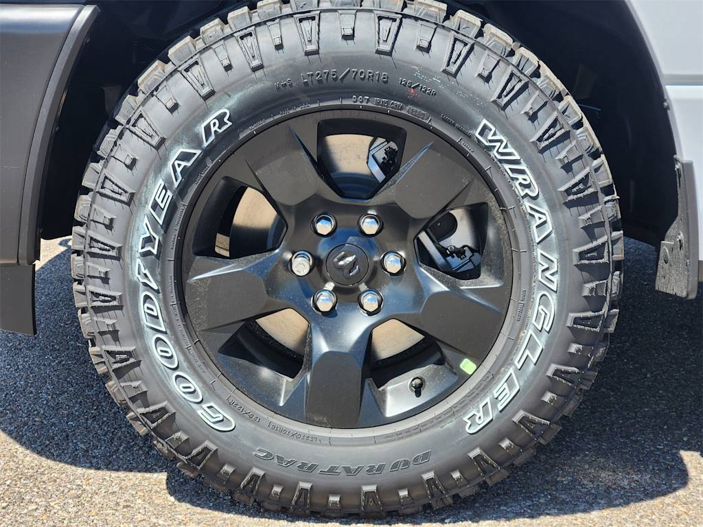 Thumbnail: 2025 RAM 1500 - 8