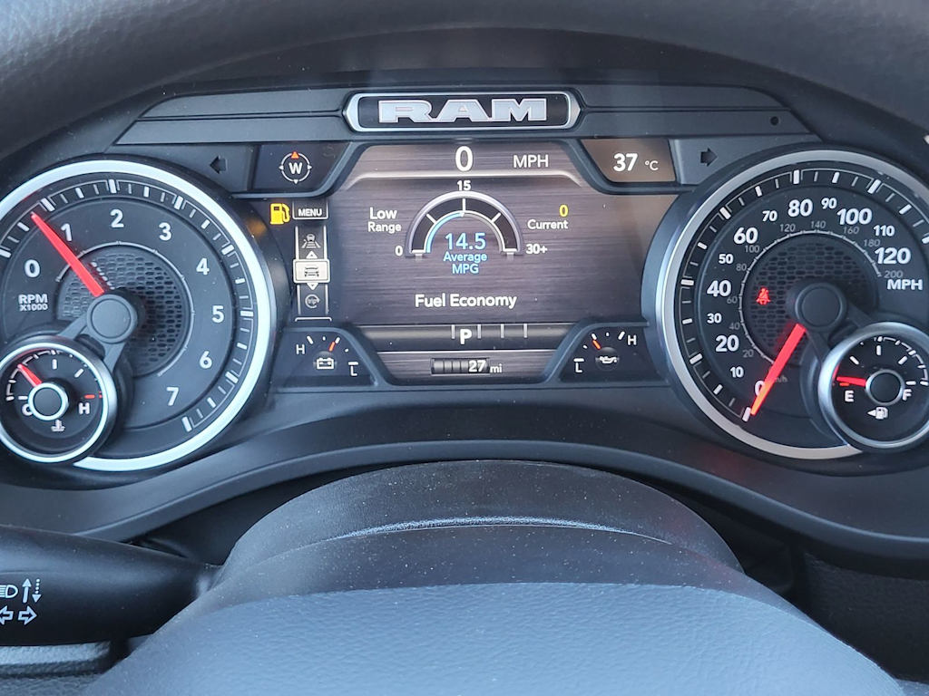 Thumbnail: 2026 RAM 1500 - 11