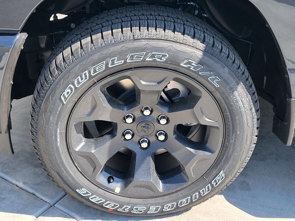 Thumbnail: 2026 RAM 1500 - 14