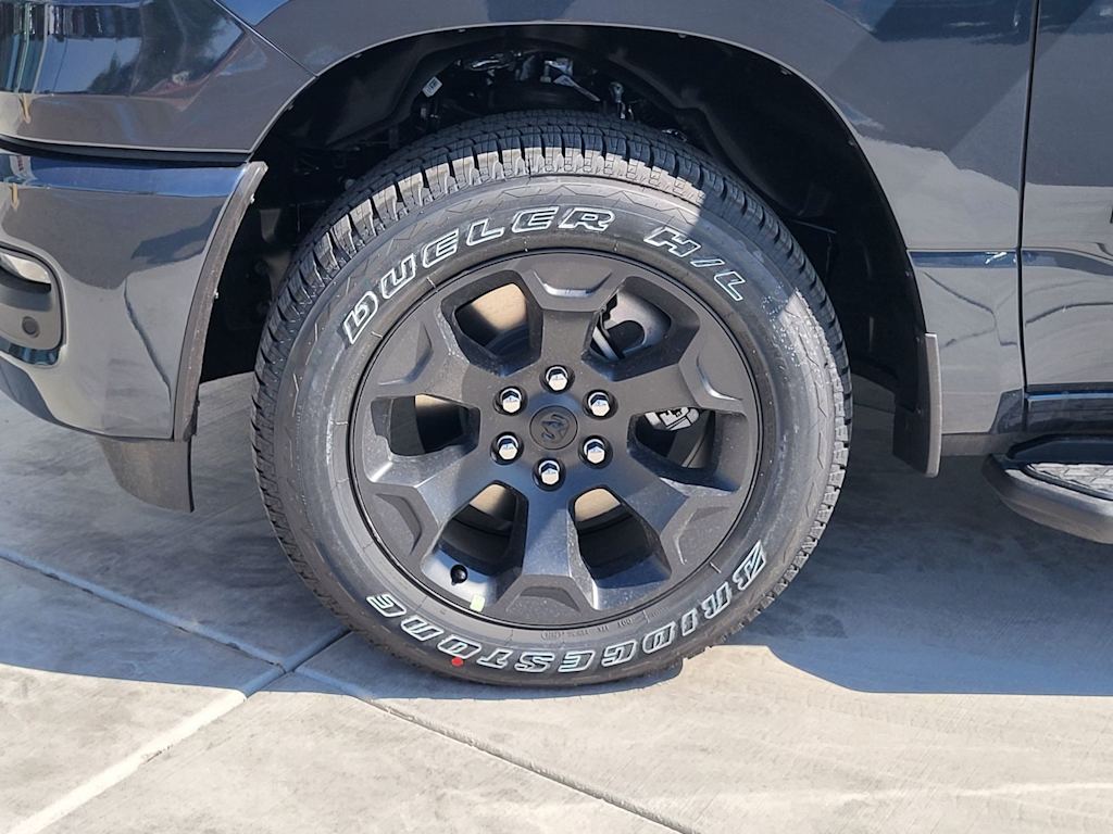 Thumbnail: 2026 RAM 1500 - 6
