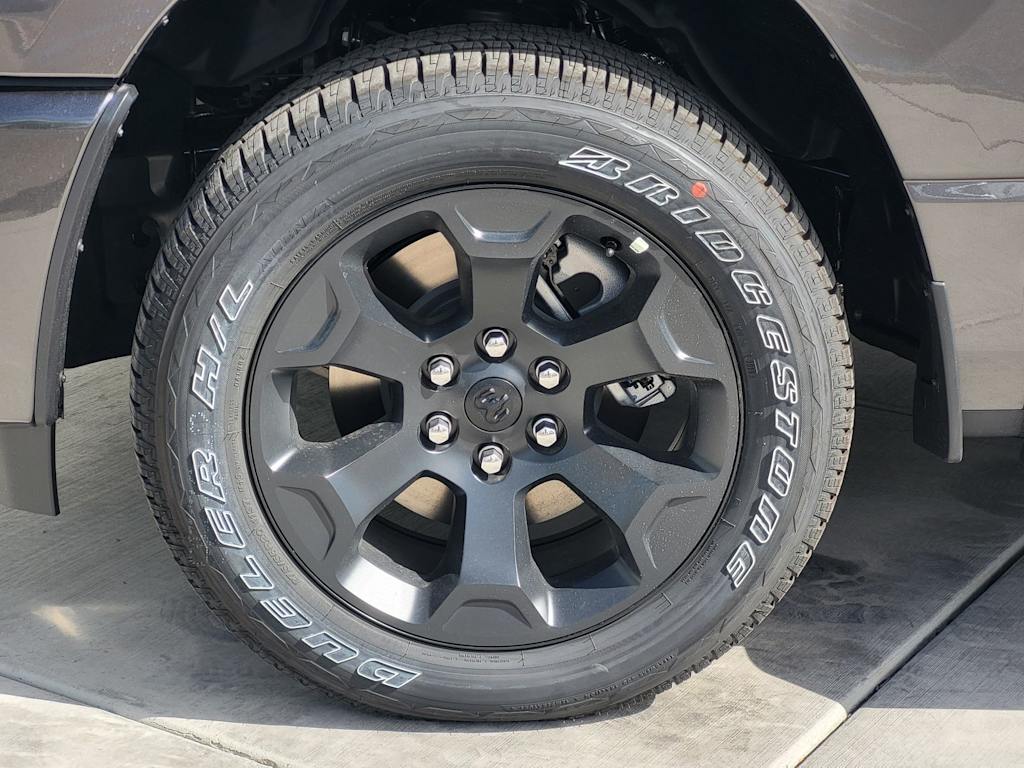 Thumbnail: 2026 RAM 1500 - 14