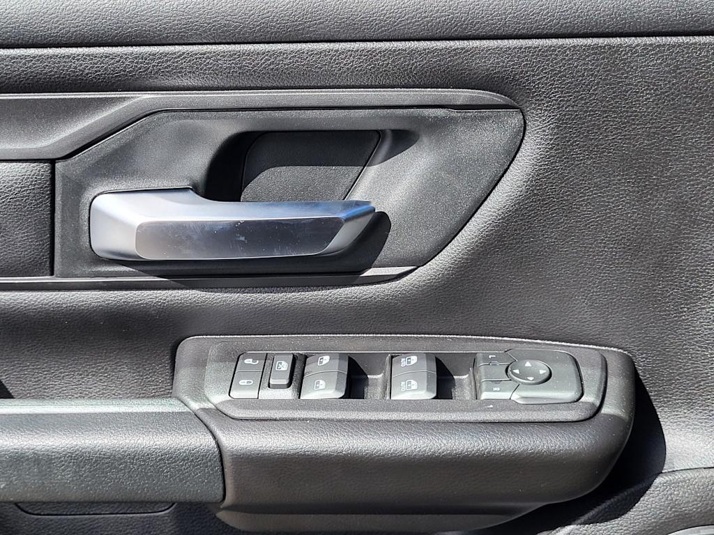 Thumbnail: 2026 RAM 1500 - 16