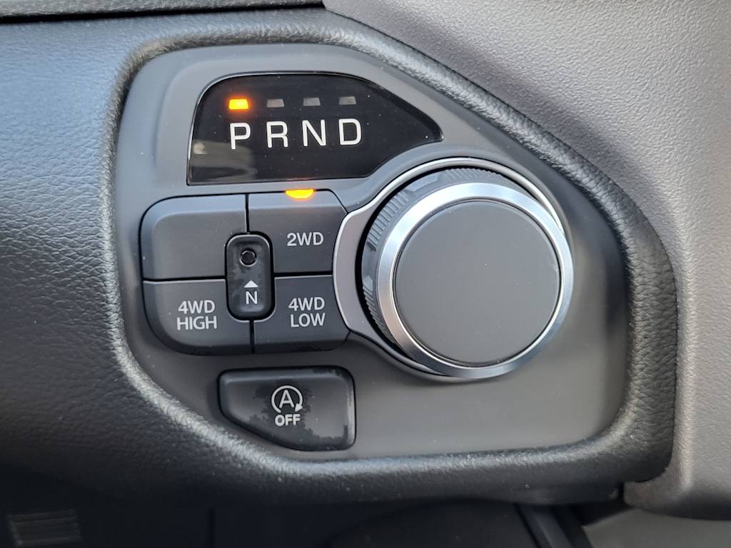 Thumbnail: 2026 RAM 1500 - 19