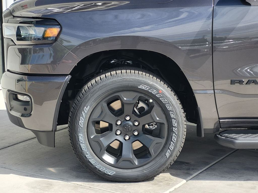 Thumbnail: 2026 RAM 1500 - 6