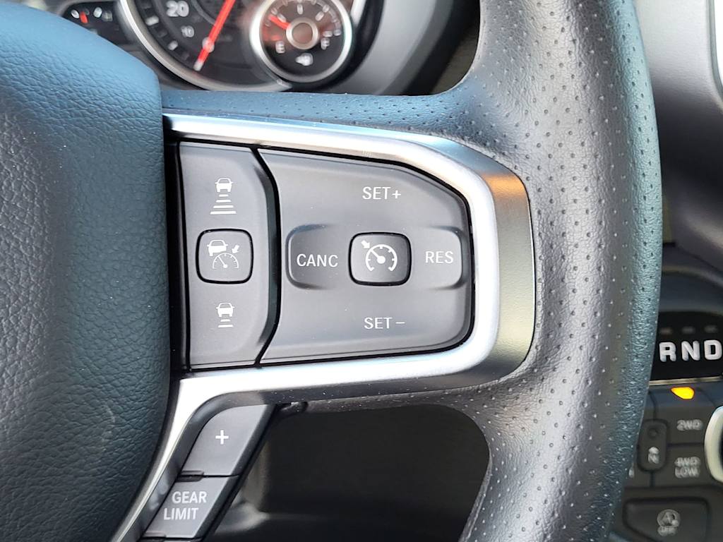 Thumbnail: 2026 RAM 1500 - 18