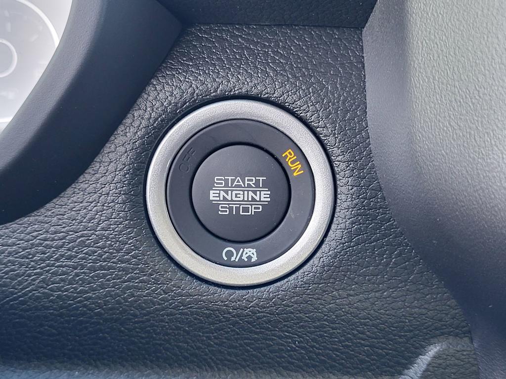 Thumbnail: 2026 RAM 1500 - 19