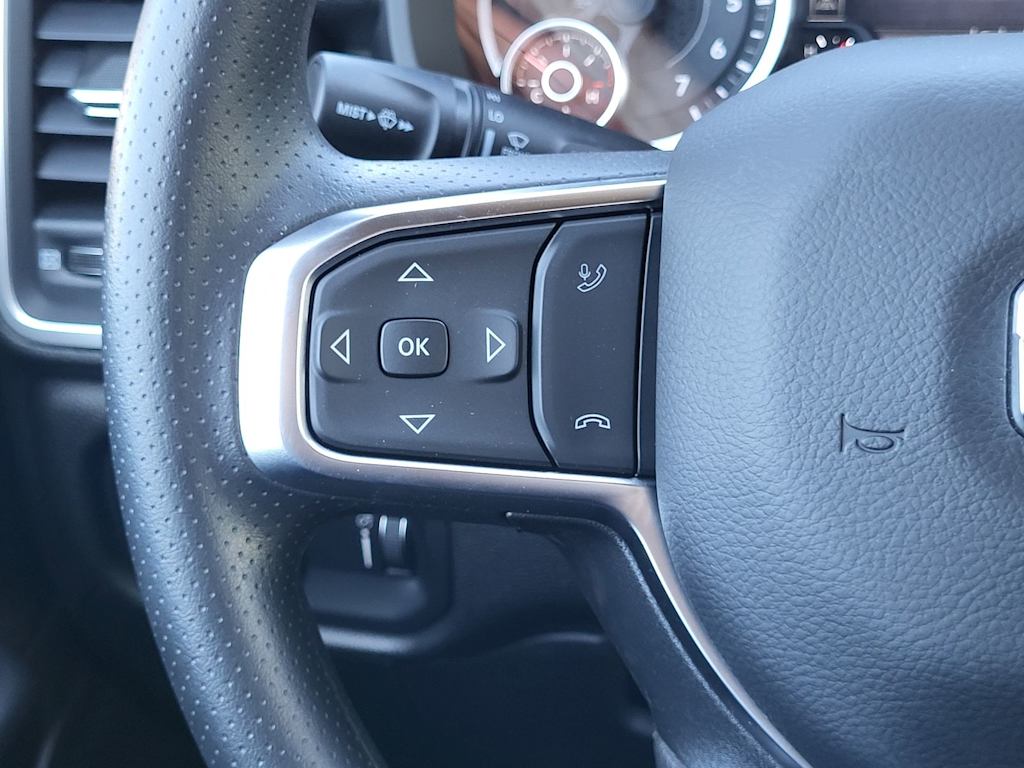Thumbnail: 2026 RAM 1500 - 18