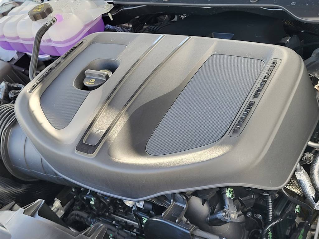 Thumbnail: 2026 RAM 1500 - 6