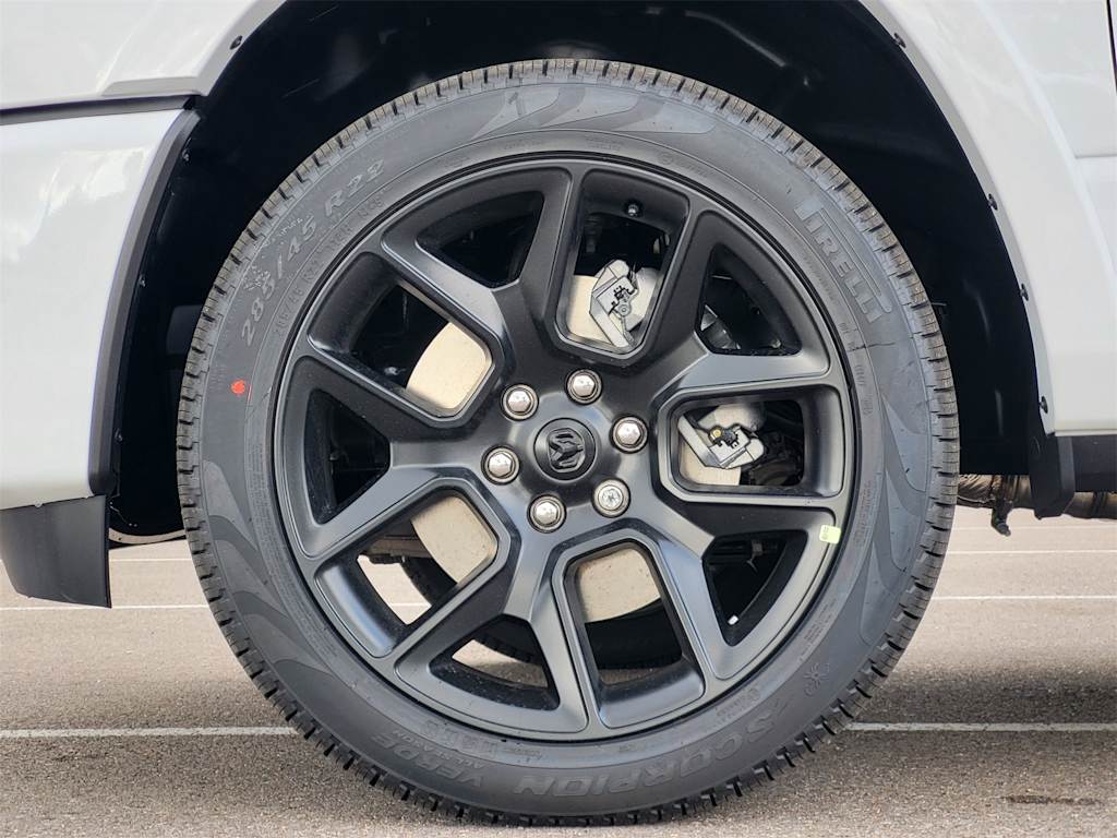 Thumbnail: 2026 RAM 1500 - 16