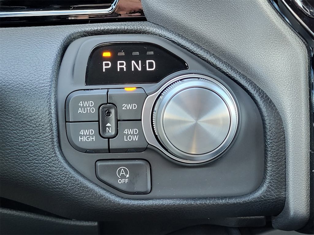 Thumbnail: 2026 RAM 1500 - 18