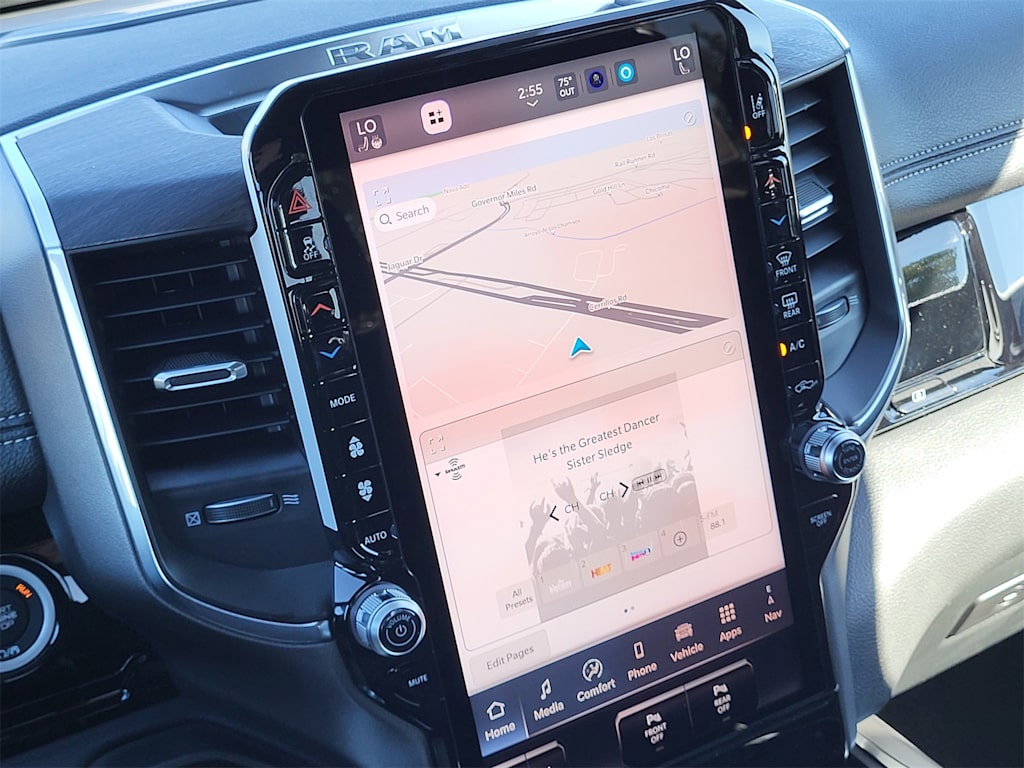 Thumbnail: 2026 RAM 1500 - 9