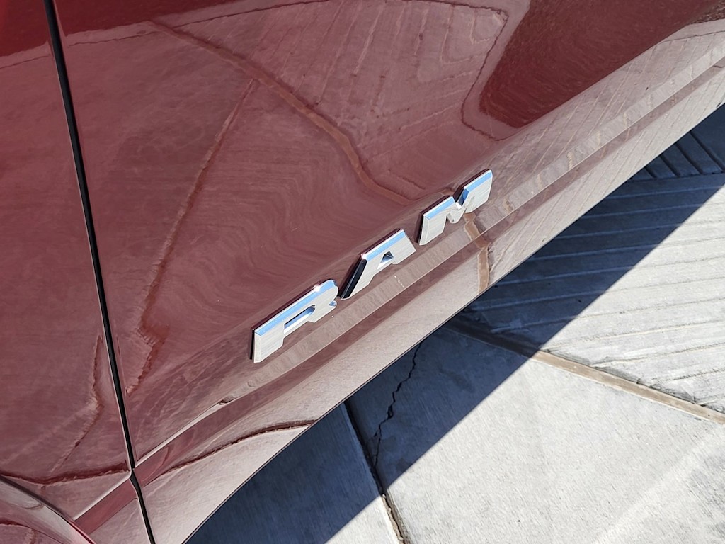 Thumbnail: 2025 RAM 1500 - 21