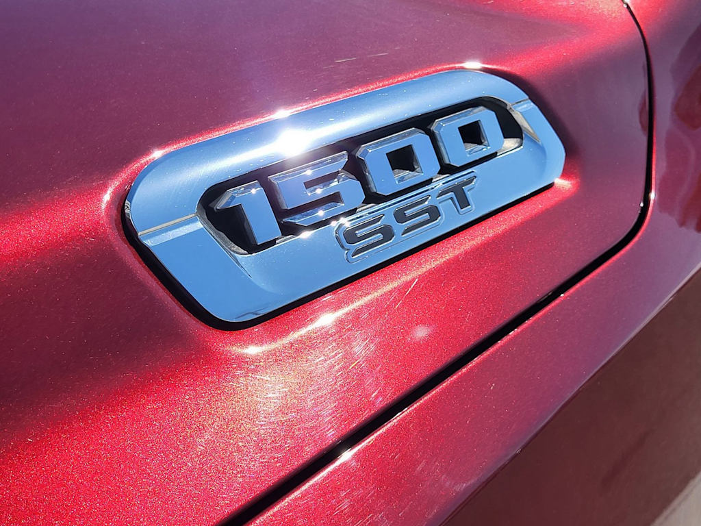 Thumbnail: 2025 RAM 1500 - 5