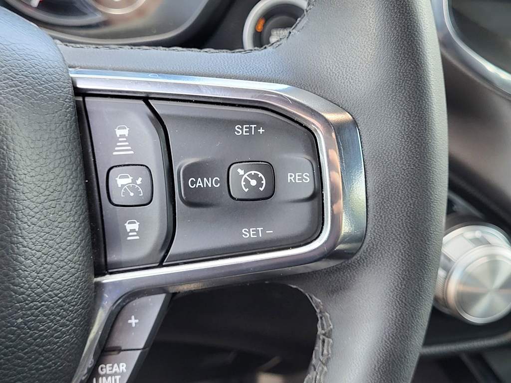 Thumbnail: 2025 RAM 1500 - 24