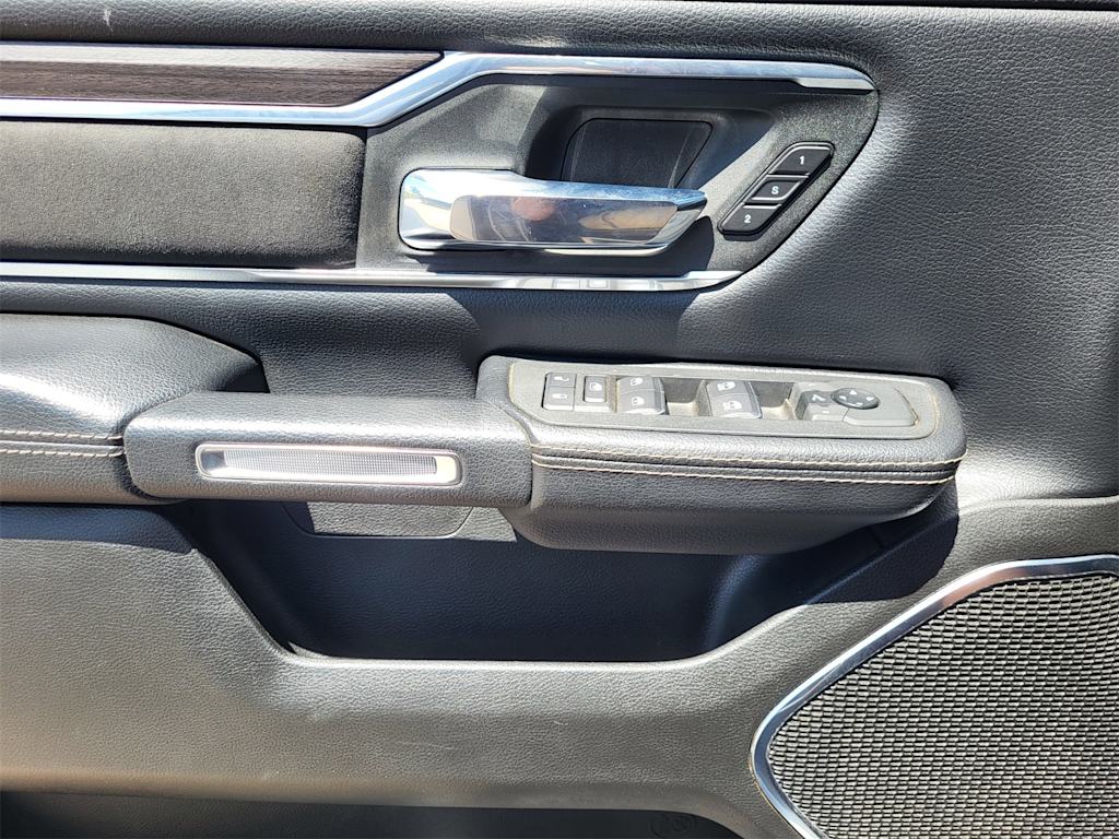 Thumbnail: 2025 RAM 1500 - 22