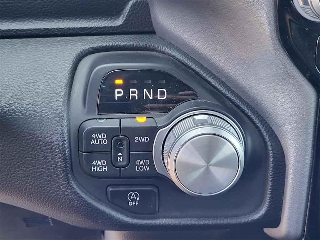 Thumbnail: 2025 RAM 1500 - 27