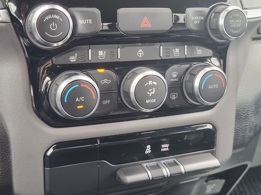 Thumbnail: 2023 RAM 1500 - 30