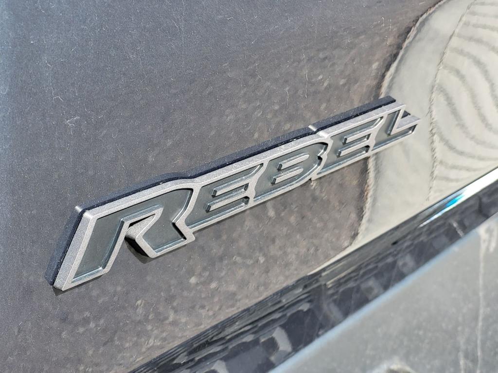 Thumbnail: 2025 RAM 1500 - 5