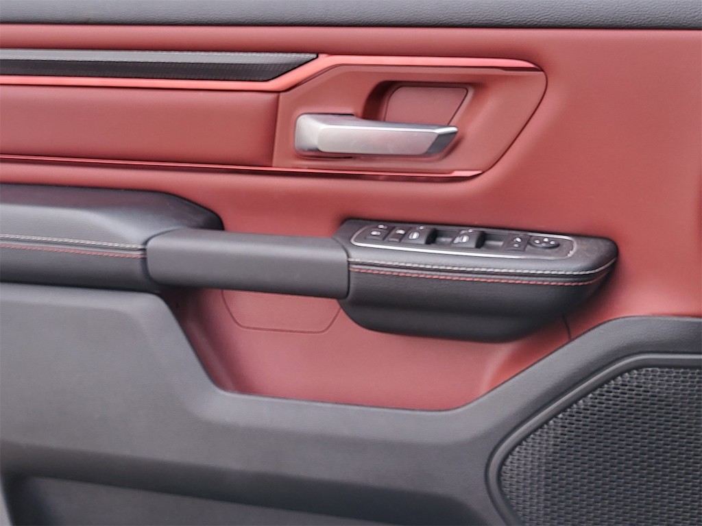 Thumbnail: 2023 RAM 1500 - 25