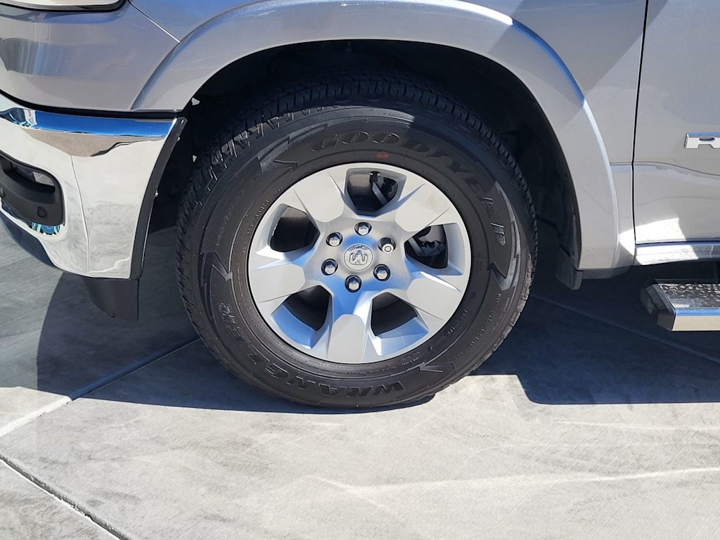 Thumbnail: 2025 RAM 1500 - 6