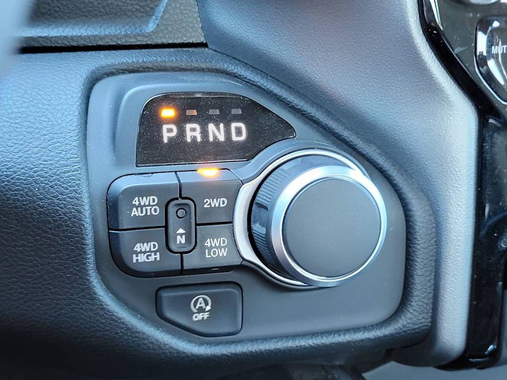Thumbnail: 2025 RAM 1500 - 29