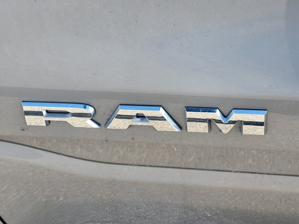 Thumbnail: 2025 RAM 1500 - 5